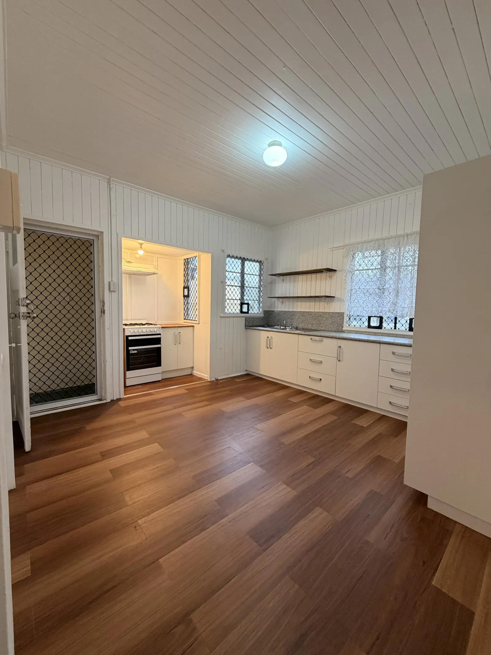 Property photograph — 15 Etty Street, DALBY